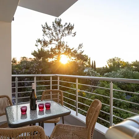 Apartament Likno *